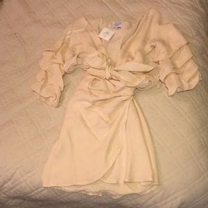 3 quarter sleeve wrap dress